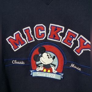 Mickey mouse WaltDisney World sweater